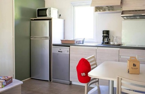 Lissac-sur-Couze House | Mobile home for 6 with terrace