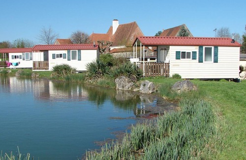 Saint-Boil House | Mobile home for 2 with terrace