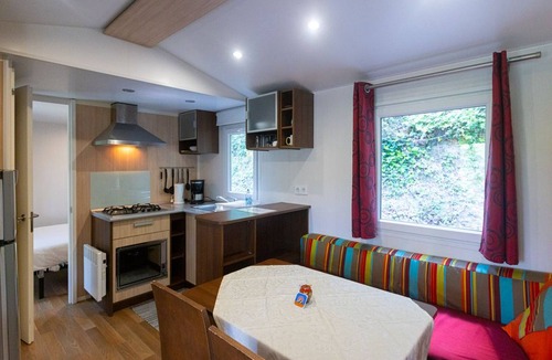 Fenouillet House | Mobile home for 6 with terrace in Fenouillet