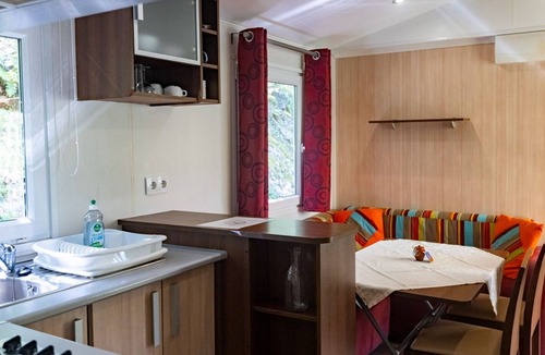 Fenouillet House | Mobile home for 6 with terrace in Fenouillet