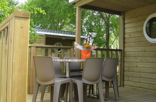 Chaille-les-Marais House | Mobile home with terrace for 6 people