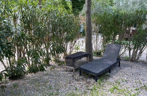 La Roque-d'Antheron House | Mobile home with quiet terrace not overlooked - ideal for families or couples