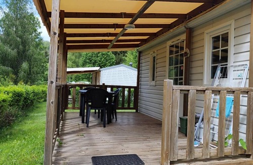 La Tour-dʼAuvergne House | Mobile home with terrace - 3 guests
