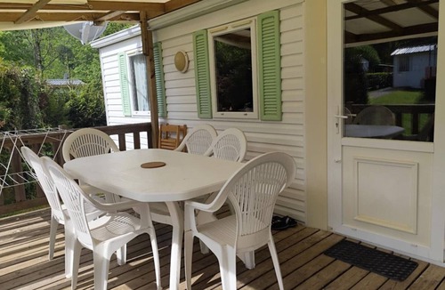 La Tour-dʼAuvergne House | Mobile home with terrace - 6 guests