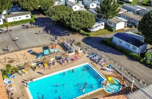 Notre-Dame-de-Monts House | Mobile Home in Notre-Dame-de-Monts - Sleeps 5