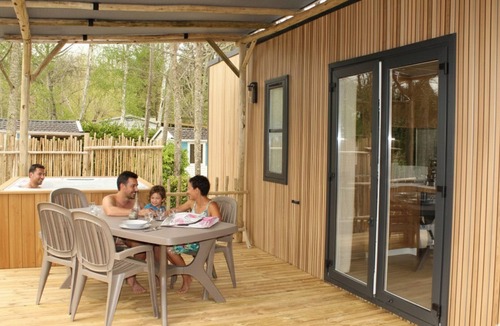 Saint-Cirq-Lapopie House | Mobile home with AC - 6 guests