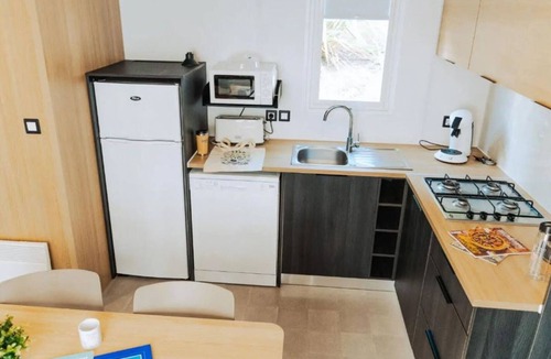 Saint-Jean-de-Monts House | Mobile Home 34m² with Terrace - 2 Bedrooms, Sleeps 4