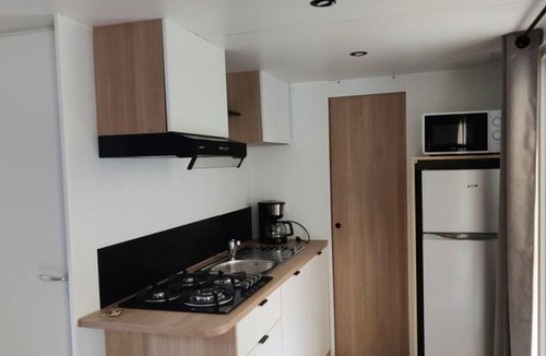 Saint-Rome-de-Tarn House | Mobile Home with Terrace - 4 people