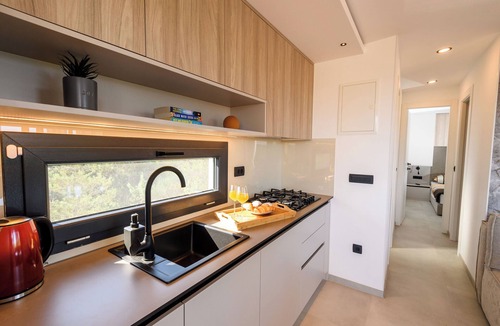 Tisno House | Mobile home Six (98586-K6) - Tisno - island Murter