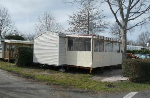 Gastes Other | Mobile home Ht de gamme climatisé dans le camping **** de la Réserve