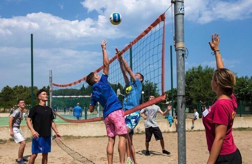Les Cabanes de Fleury House | Mobile Home in Domaine Les Mûriers