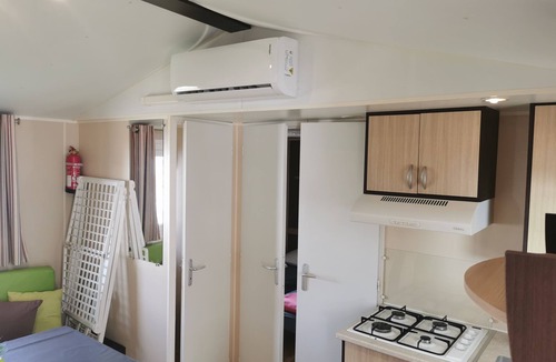 Vic-la-Gardiole House | Mobile home in a 4* campsite near the sea
