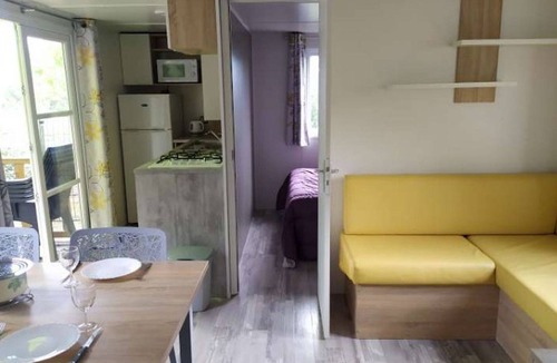 Laurens House | Mobile Home in Laurens with Terrace - 3 Bedrooms for 6 People