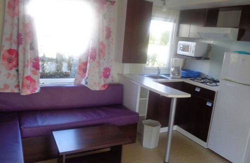 Vaire House | Mobile Home in Vairé - 3 Bedrooms with Terrace