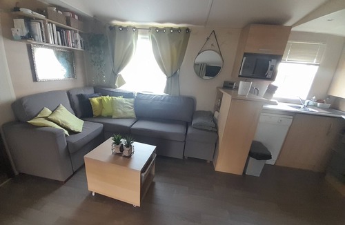 Bernieres-sur-Mer House | Mobile Home Le Plein Soleil camping CLICOCHIC