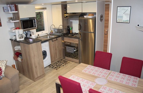 Blonville-sur-Mer House | Mobile Home “Lurielle” with Shared Pool, Communal Terrace, and Private Garden