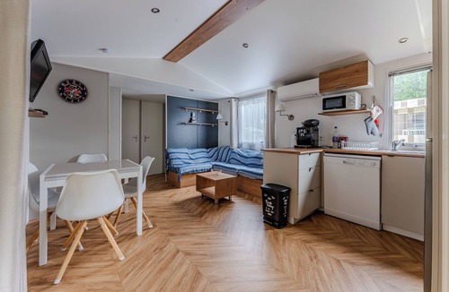 Gastes RV Rental | Mobile Home La reserve "3 Chambres" with 2 Shared Pools, Private & Shared Terraces