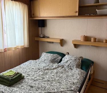 Bourg-Saint-Pierre Apartment | Mobile home Le paradis dans la nature
