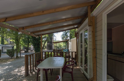 Lavilledieu RV Rental | Mobile Home 'Mobil-home Confort B - 1-4 Pers' with Shared Pool