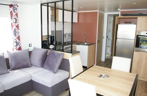 Perols House | Mobile Home OuiReves 560, facing the Mediterranean
