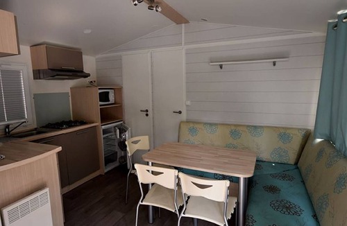 Meolans-Revel House | Mobile home pets allowed - 2 guests