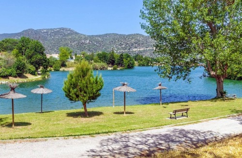 Vinca House | Mobile home, pets OK, AC - 4 guests