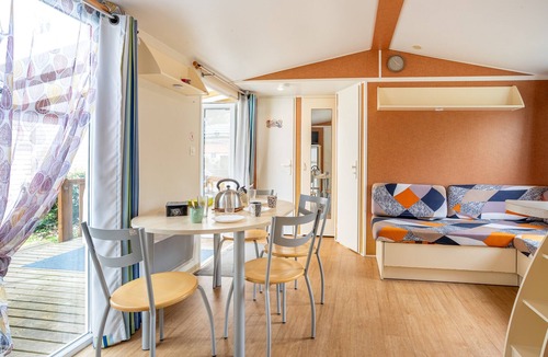 Angles RV Rental | Mobile Home 'Piscines - Terrasse' with Shared Pool and Private Terrace