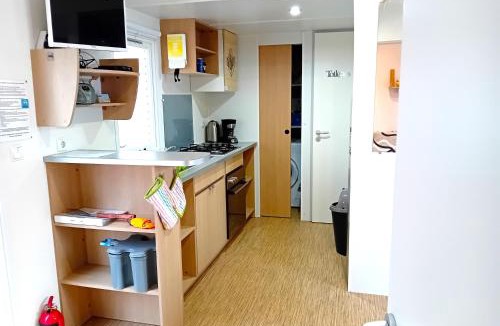 Saint-Jean-de-Monts House | Mobile Home - Sleeps 4 - Parking - Family Pools