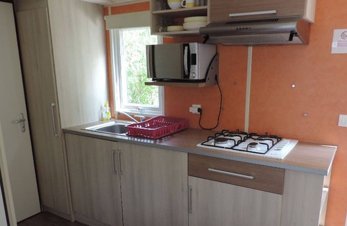 Illiers-Combray House | Mobile Home with Terrace for 4 People