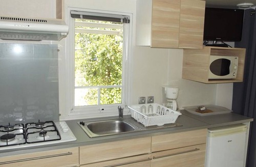 Le Grand Serre House | Mobile home with terrace