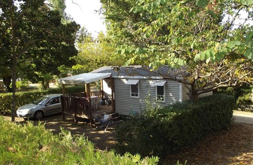 Le Grand Serre House | Mobile home with terrace