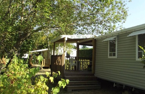 Le Grand Serre House | Mobile home with terrace