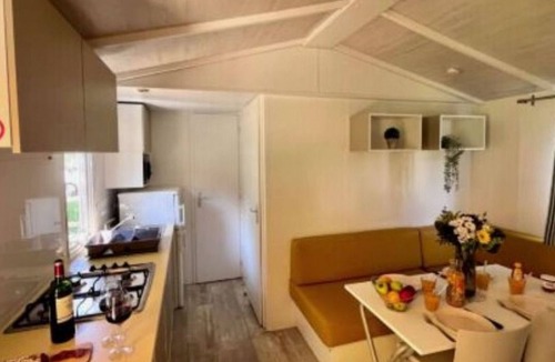 Saint-Astier House | Mobile home with terrace - 5 guests