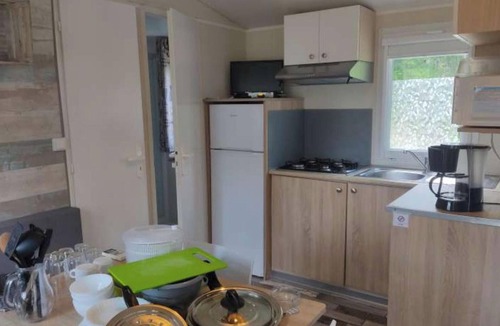 La Cassagne House | Mobile Home with Terrace for 6 People