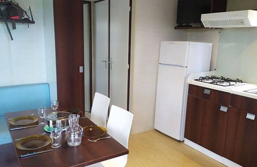 Laurens House | Mobile home with terrace for 6 people, 2 bedrooms
