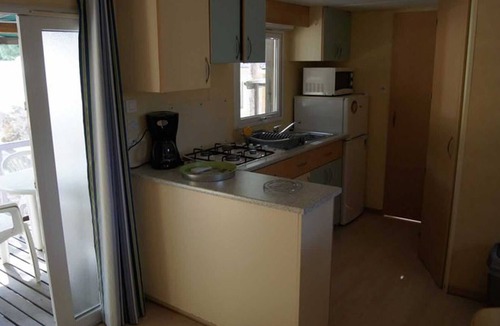 Sournia House | Mobile Home with Terrace for 6 People