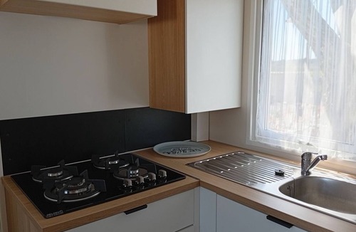 Massillargues-Attuech House | Mobile Home with Terrace in Anduze