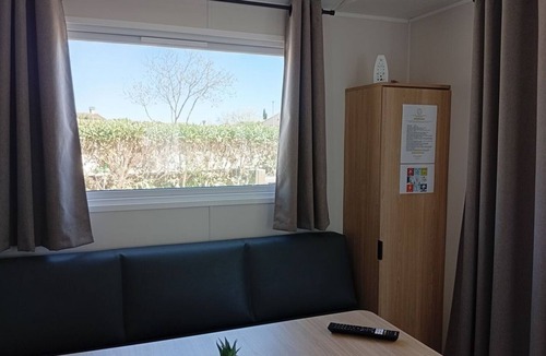 Massillargues-Attuech House | Mobile Home with Terrace in Anduze