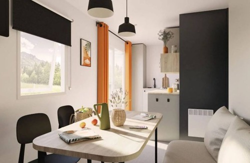 Guegon House | Mobile Home with Terrace in Guégon