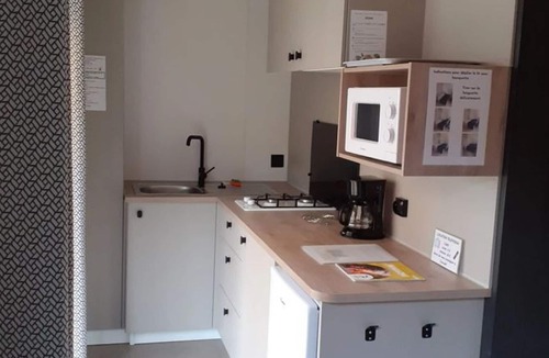 Guegon House | Mobile Home with Terrace in Guégon