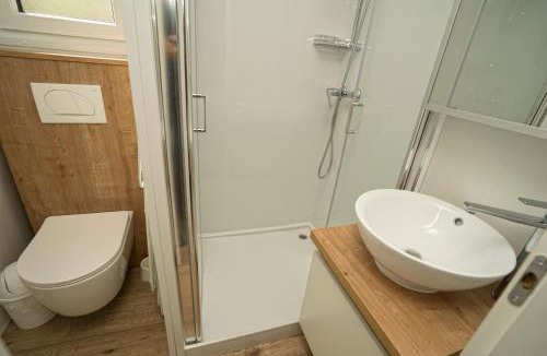 Cres Resort | Mobile Homes Camping Kovačine