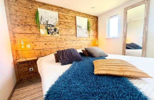Fiennes Hotel | Mobile homes - Grand Air Farm
