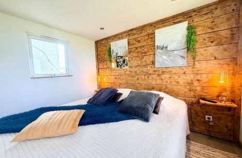 Fiennes Hotel | Mobile homes - Grand Air Farm