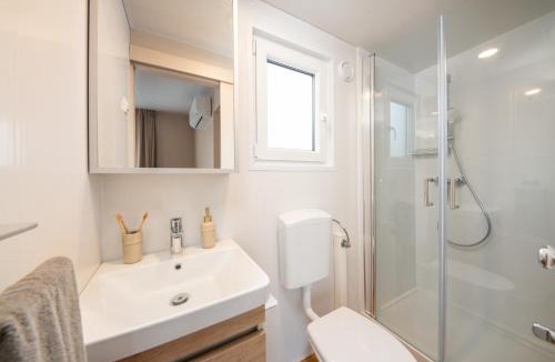 Nerezine Resort | Mobile Homes Rapoća