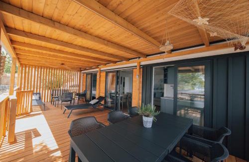 Selce House | MOBILE HOMES SELCE - Lighthouse