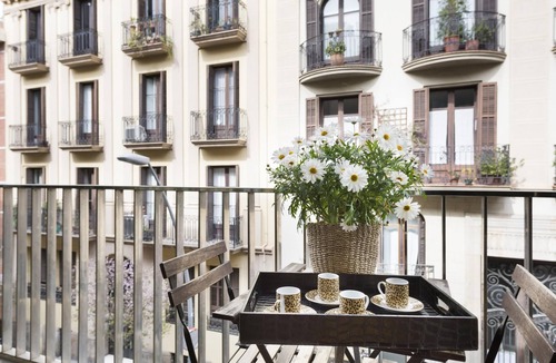Sant Gervasi Apartment | Mobile World Congress 2 rooms with Terrace and optional parking - Free WiFi