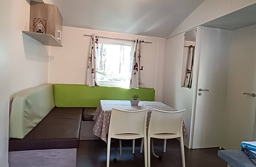 La Boissiere-de-Montaigu House | Mobilhome Climatisé 3 Chambres en Vendée à 30 min du Puy du Fou