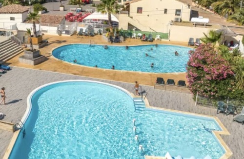 Vic-la-Gardiole House | Mobilhome 6 persons near Sète & Montpellier in 4 star campsite