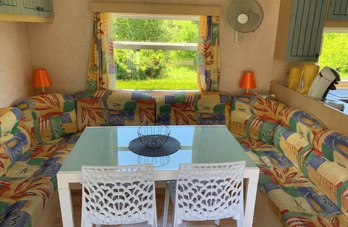 Corcieux House | Mobilhome avec piscine partagée