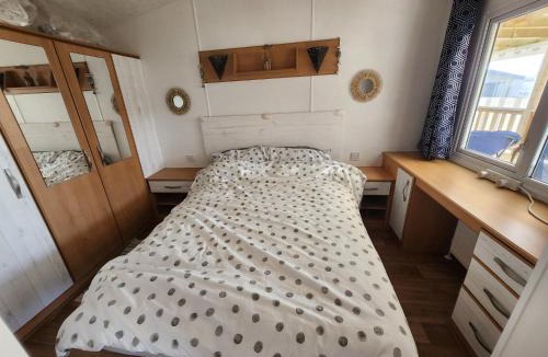 Equihen-Plage Ski Chalet | MOBILHOME camping LA FALAISE